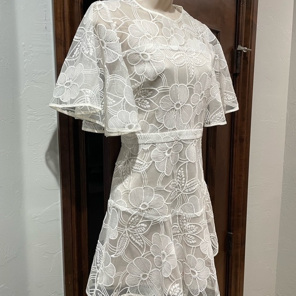 Few Moda Dress - Picture 3 of 5